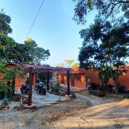 Ct Vila Raiza Goulao ปิเรนนอโปลิส ภายนอก รูปภาพ